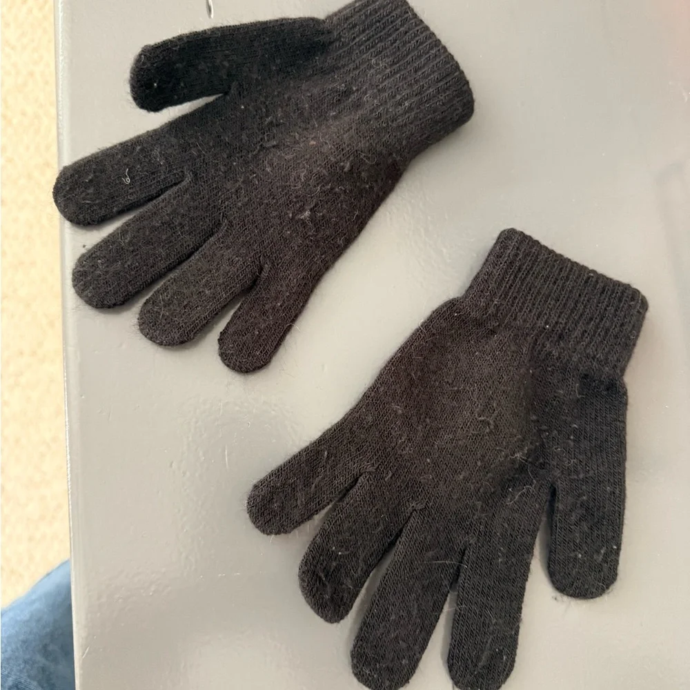 Black Knit Men's Gloves